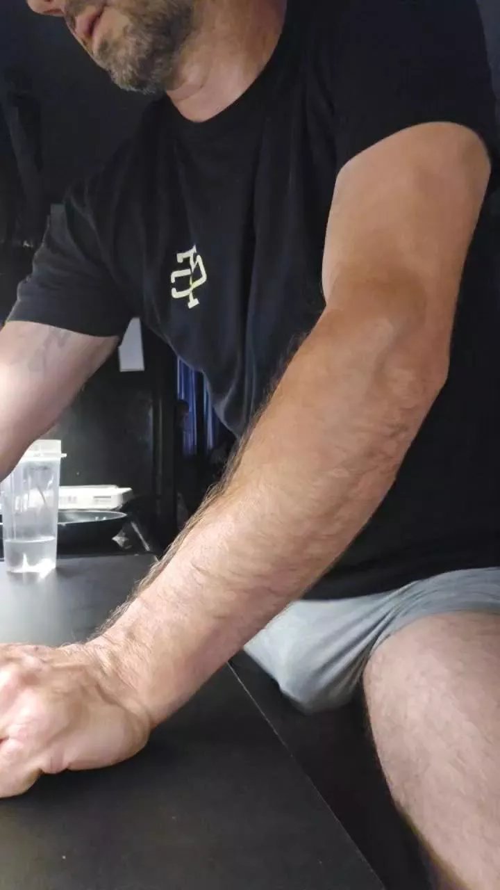 Offline 4_Fox_sakes on Cam4