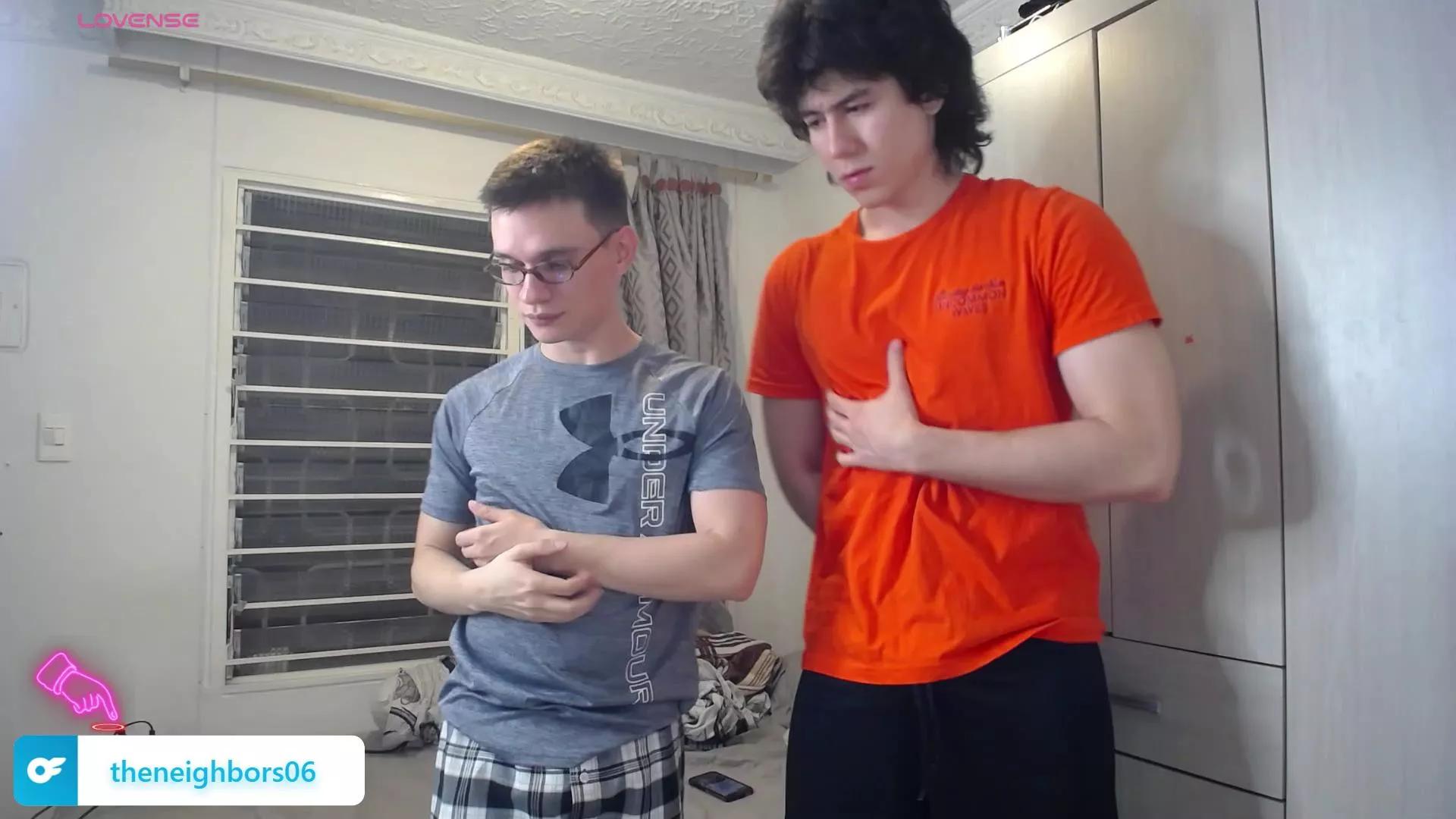 _the_neighbors on Cam4 