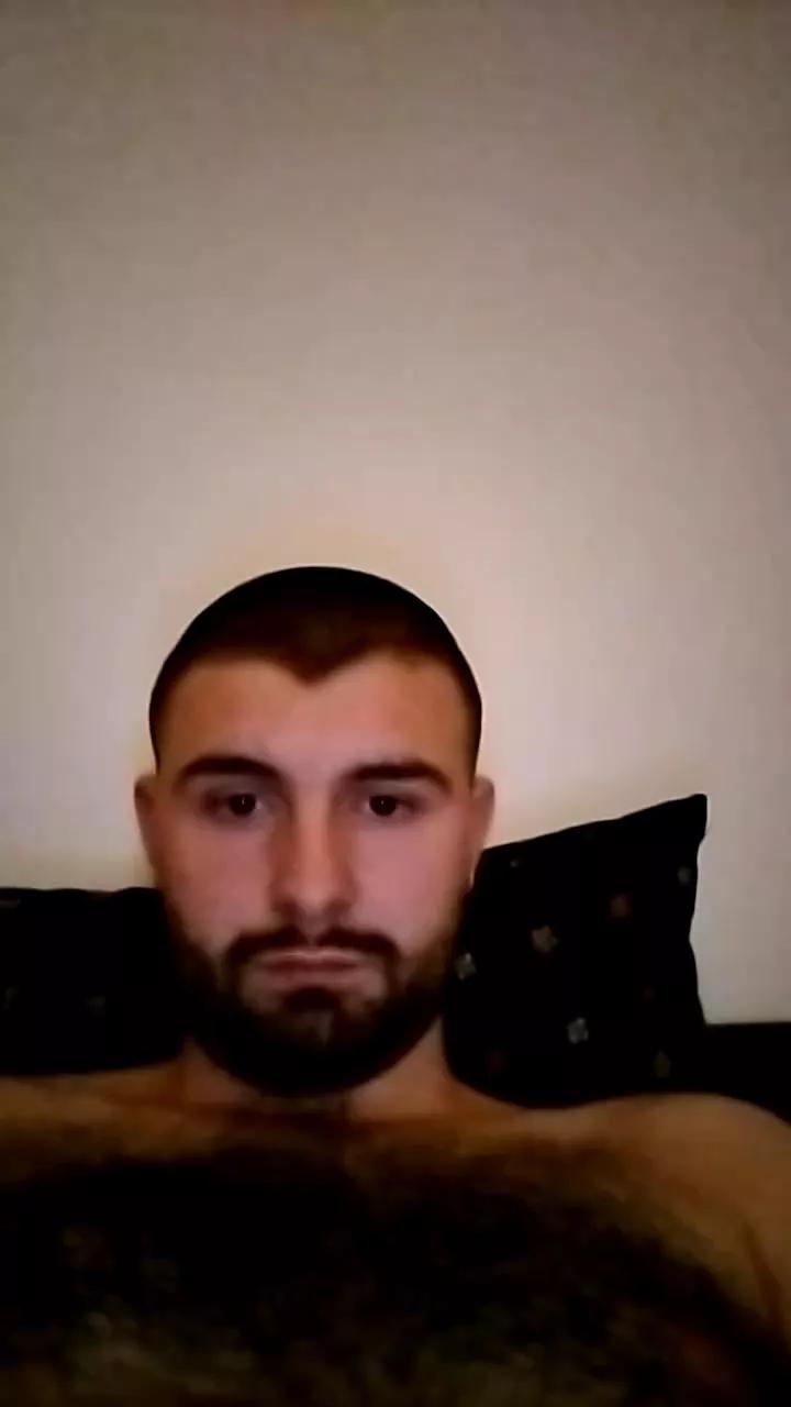 aalleexxiss7788 on Cam4 
