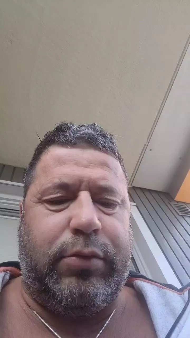 Offline abcd34 on Cam4