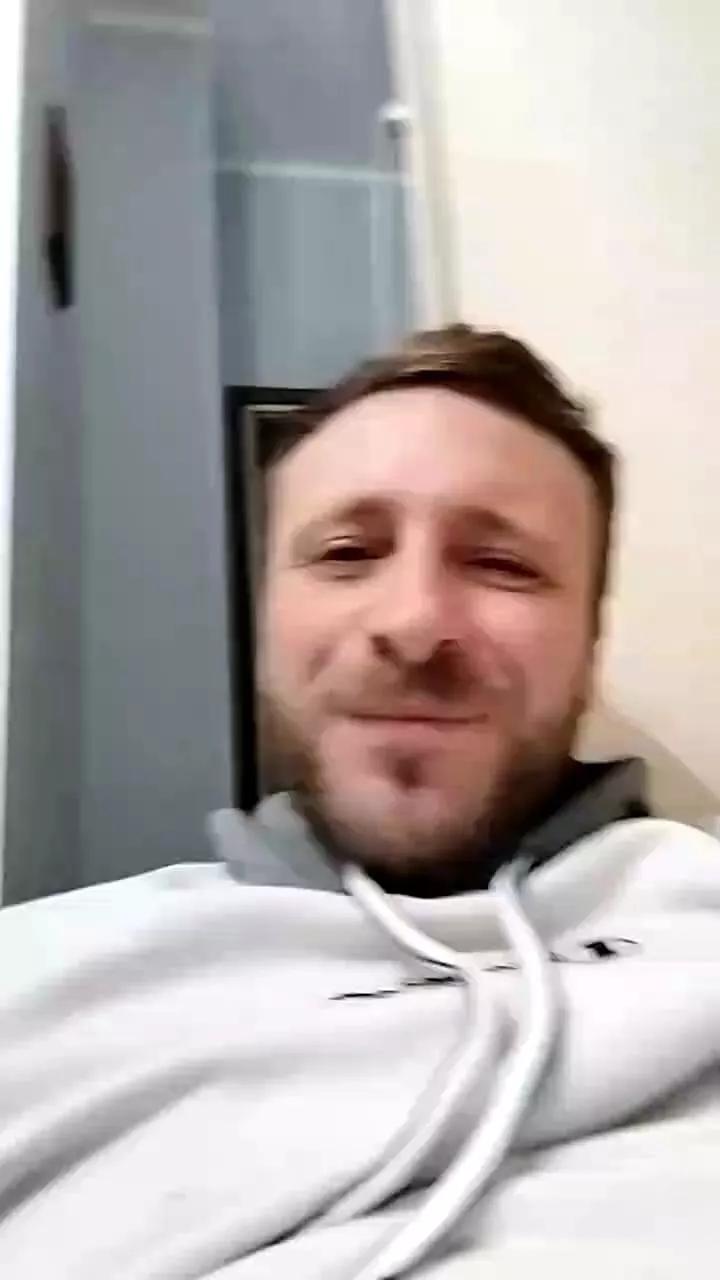 Alegti88 on Cam4 