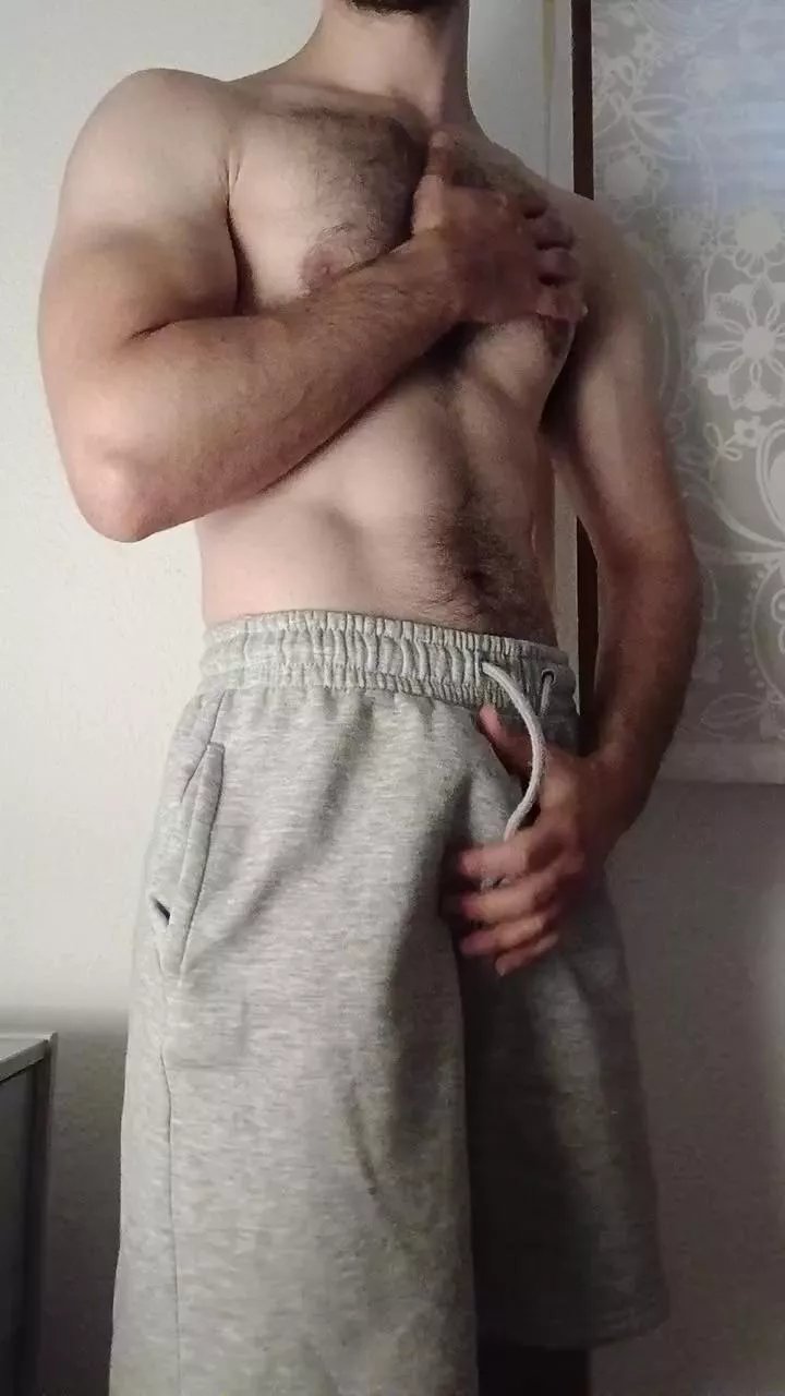 Offline alex94194 on Cam4