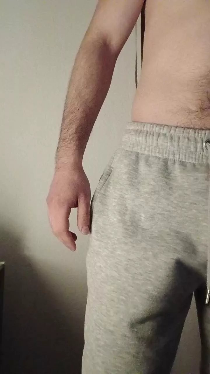 Offline alex94194 on Cam4