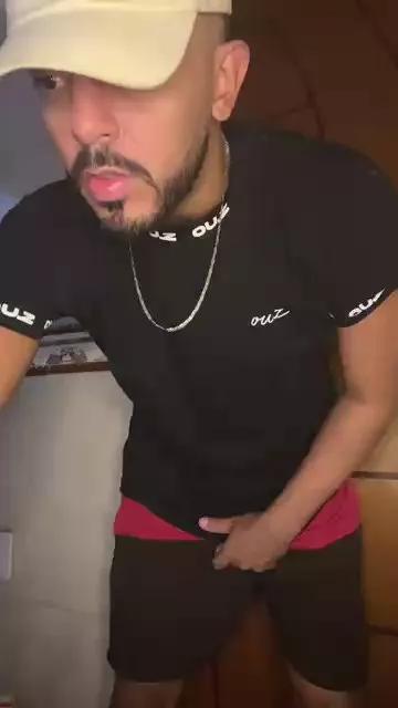 Allanzitto31 on Cam4 