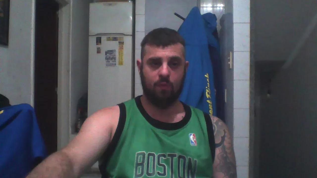 andrres_alm on Cam4 