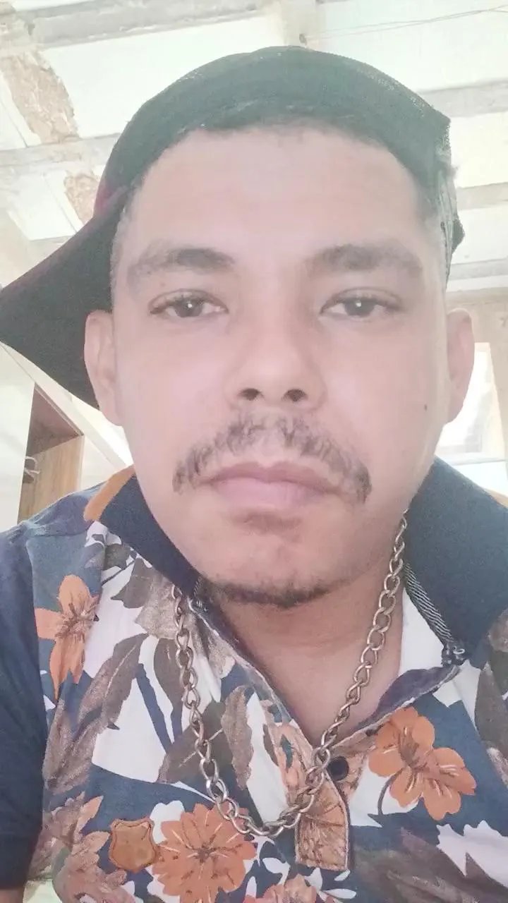 Offline anonimo2031 on Cam4