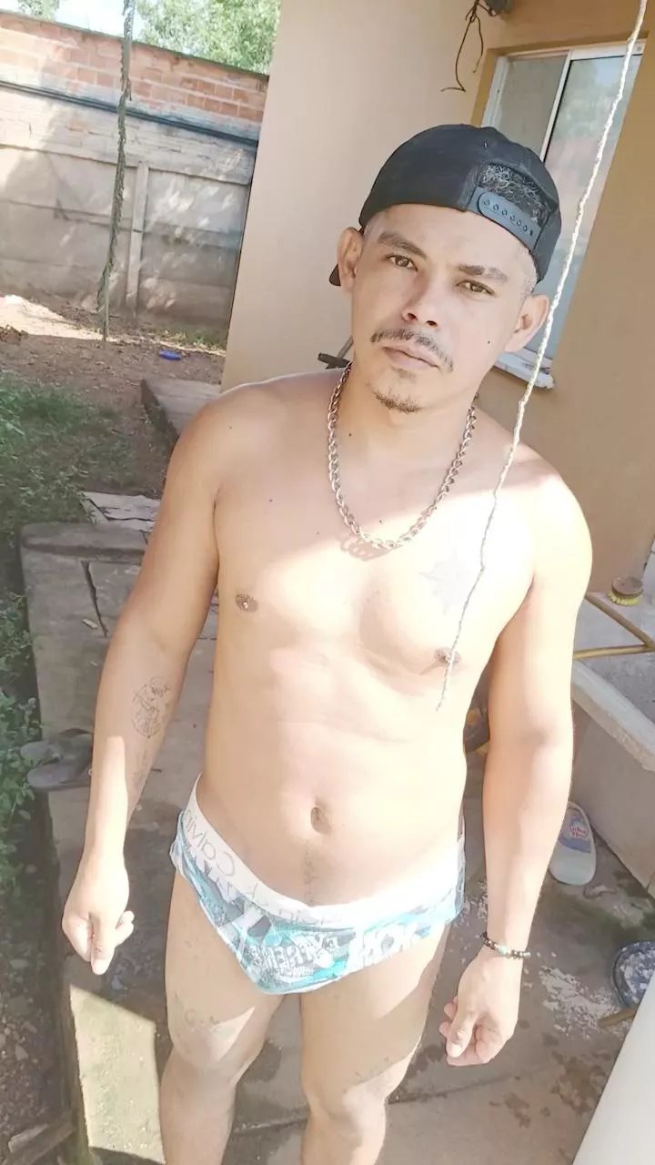 Offline anonimo2031 on Cam4