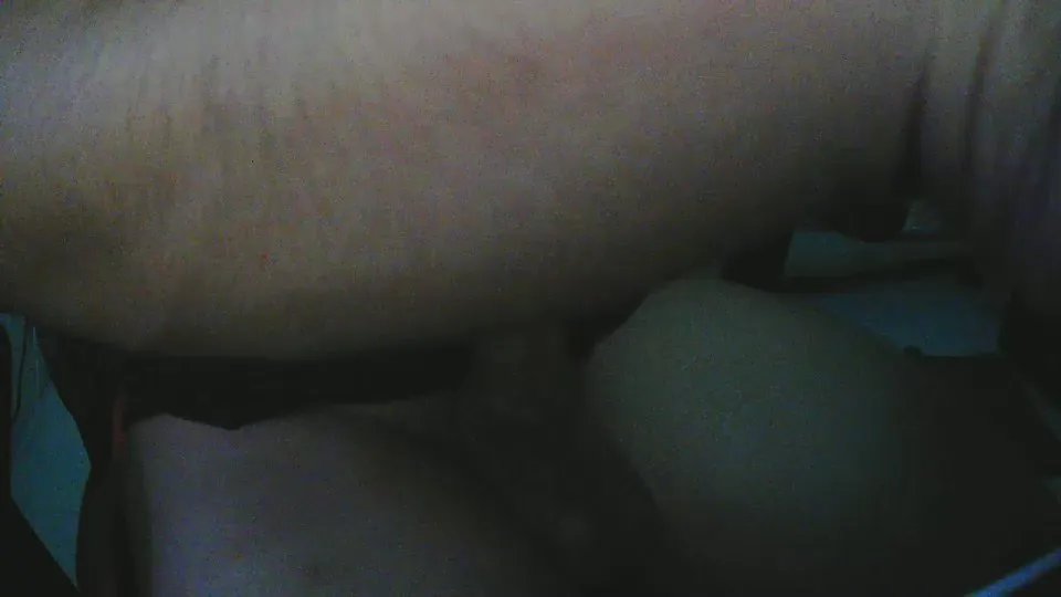 Offline anonimooooooogg on Cam4