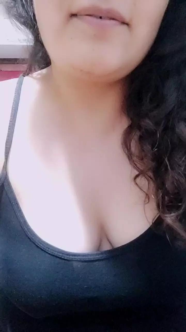ari_5 on Cam4 
