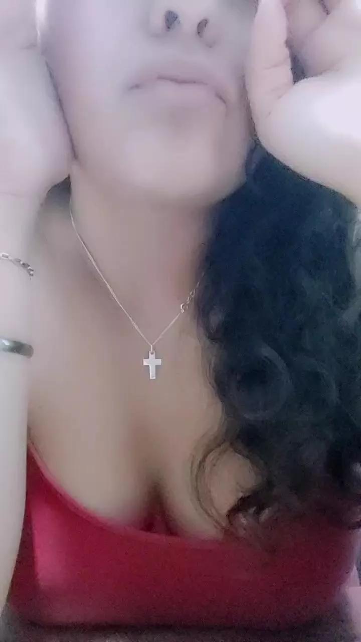 ari_5 on Cam4 