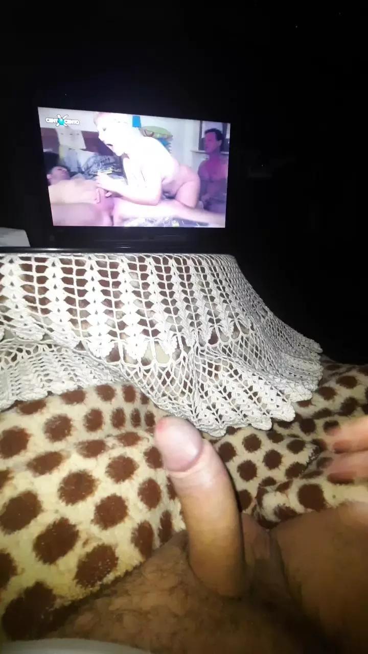 atrul on Cam4 