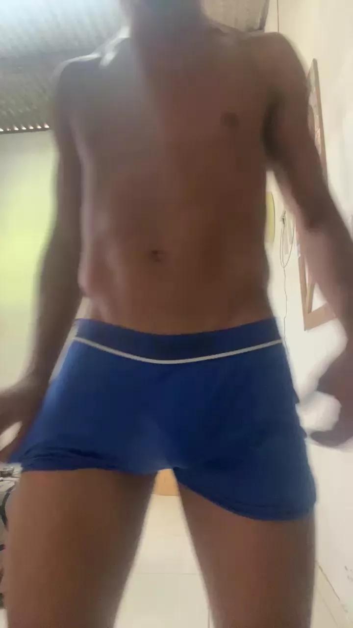 Avastmill on Cam4 