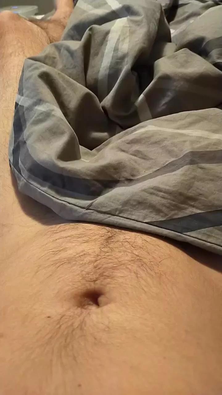 axes00 on Cam4 