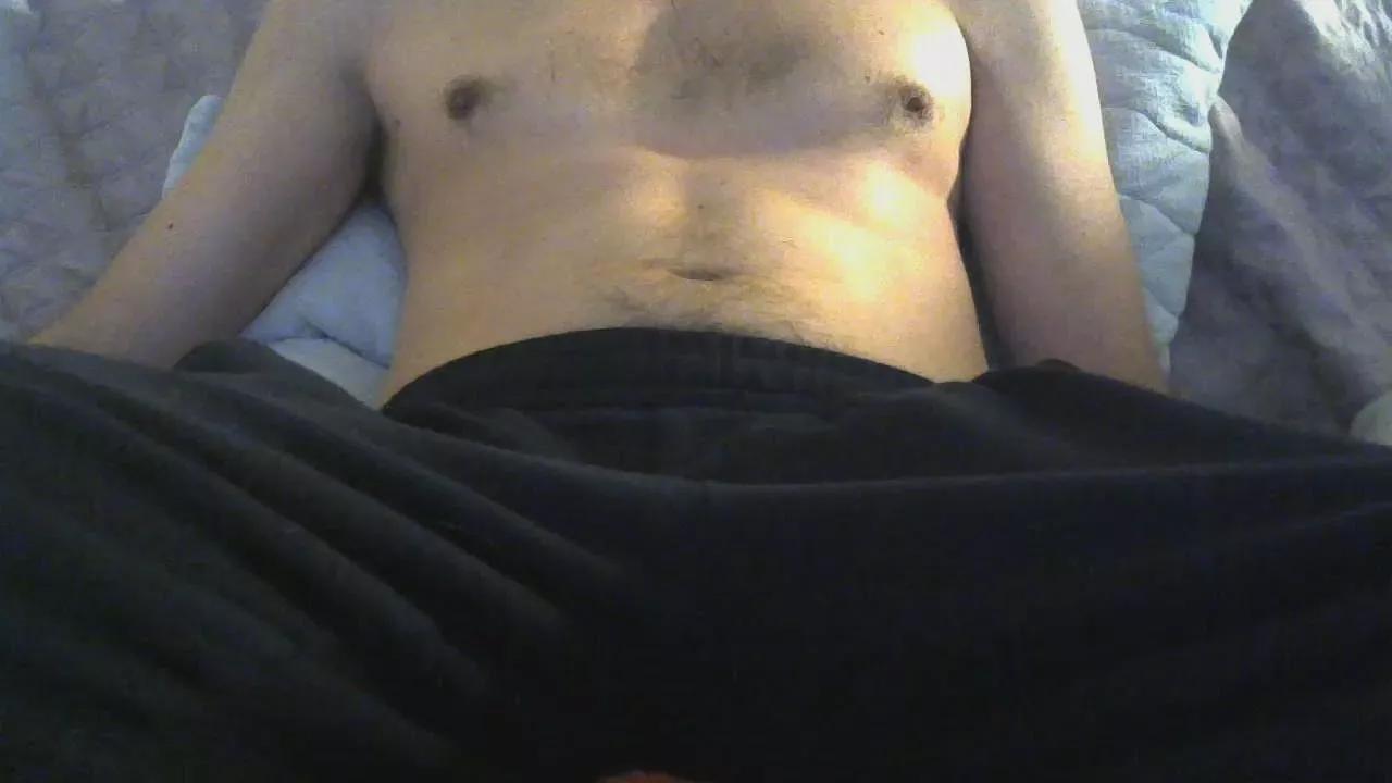 axes00 on Cam4 