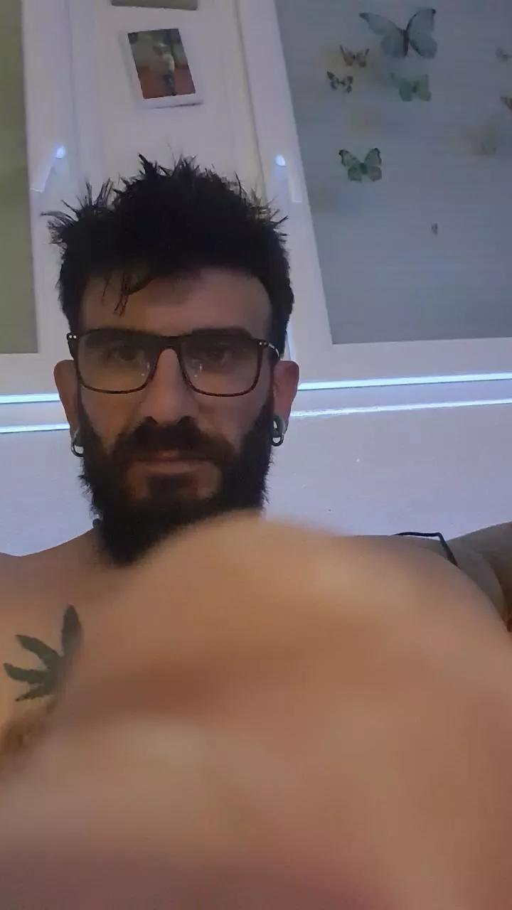 Azert3838 on Cam4 