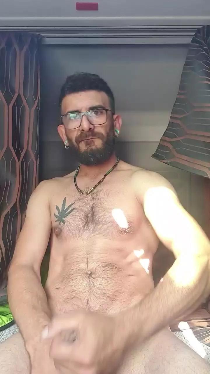 Azert3838 on Cam4 
