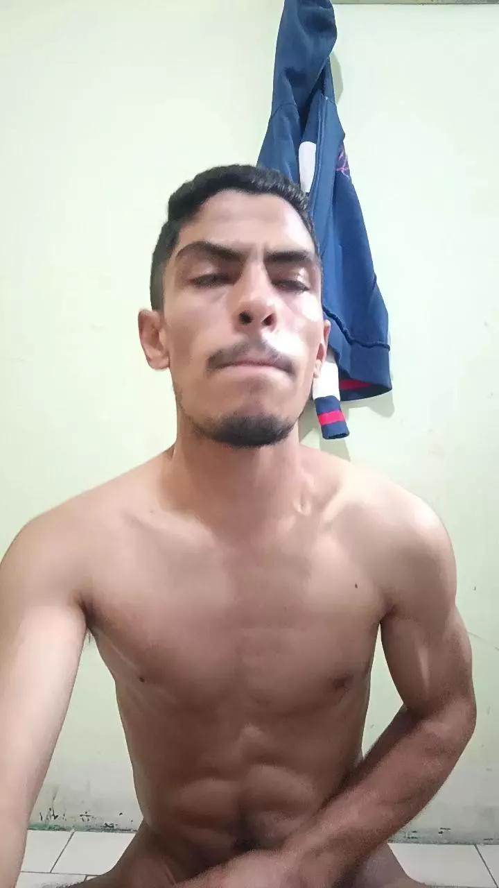 Badguys2025 on Cam4 