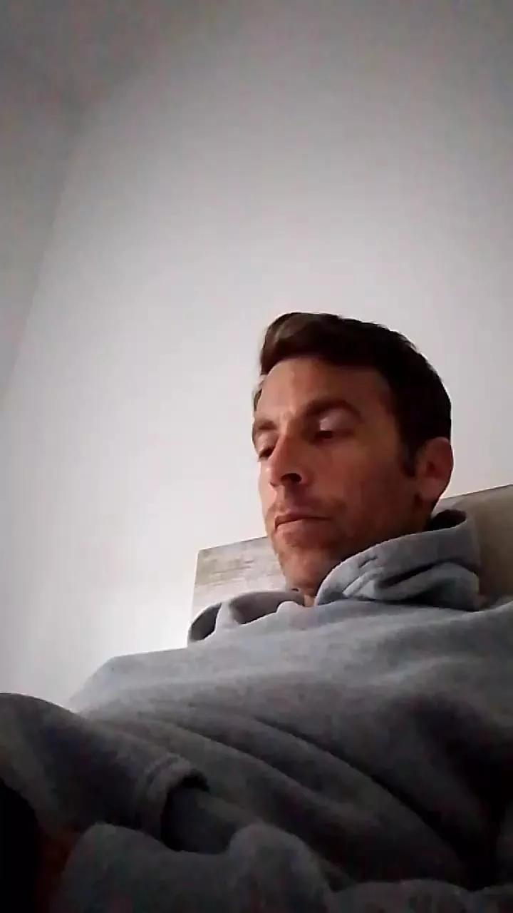 bandy83 on Cam4 