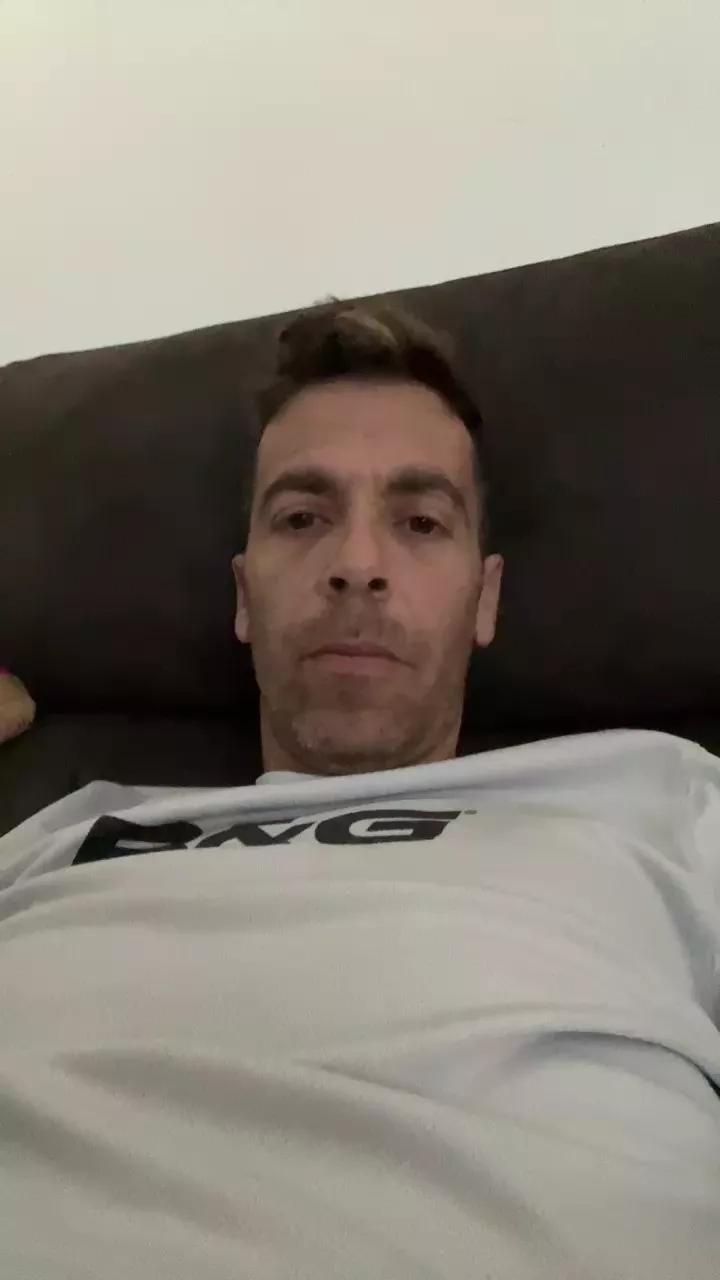 bandy83 on Cam4 