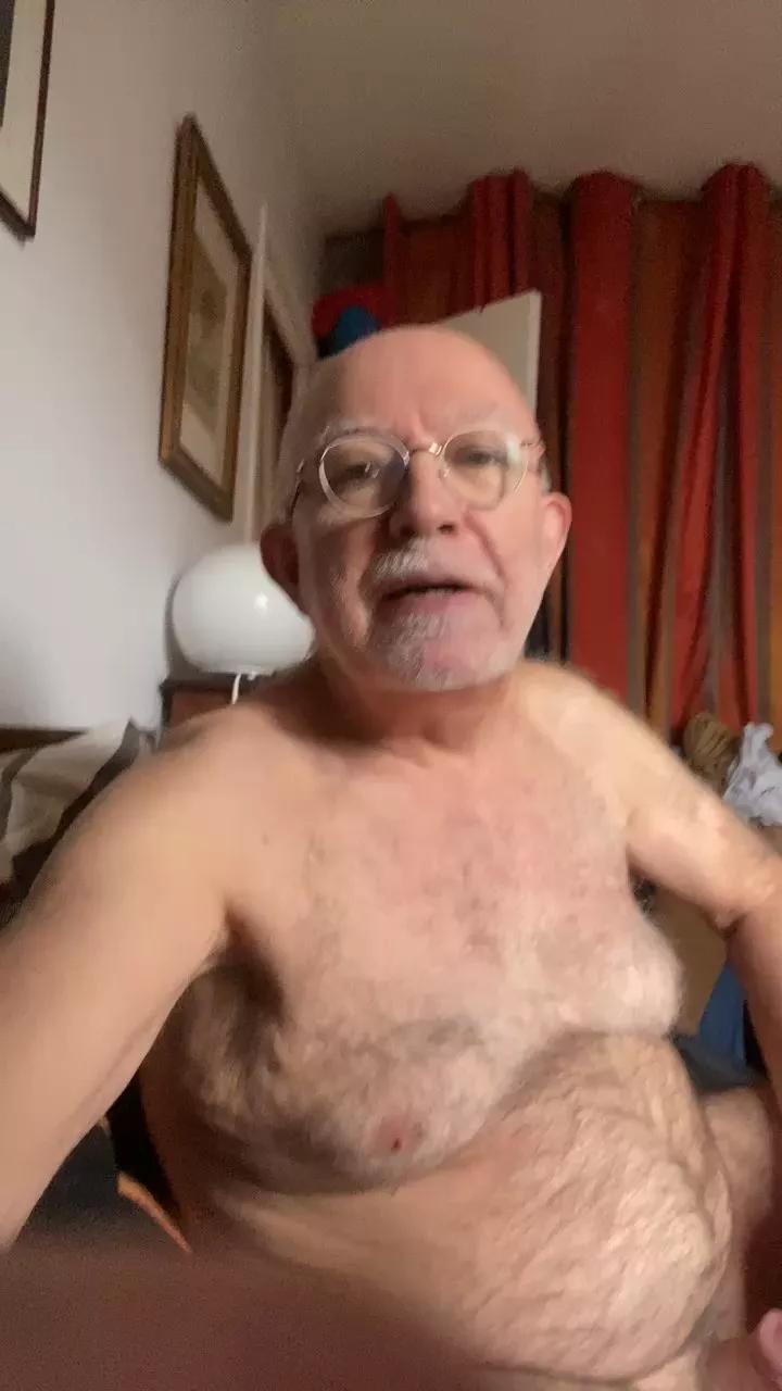 Bastoune4u on Cam4 