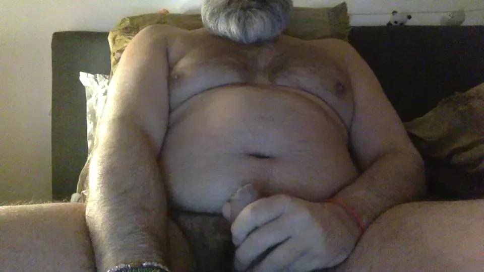 ben632 on Cam4 