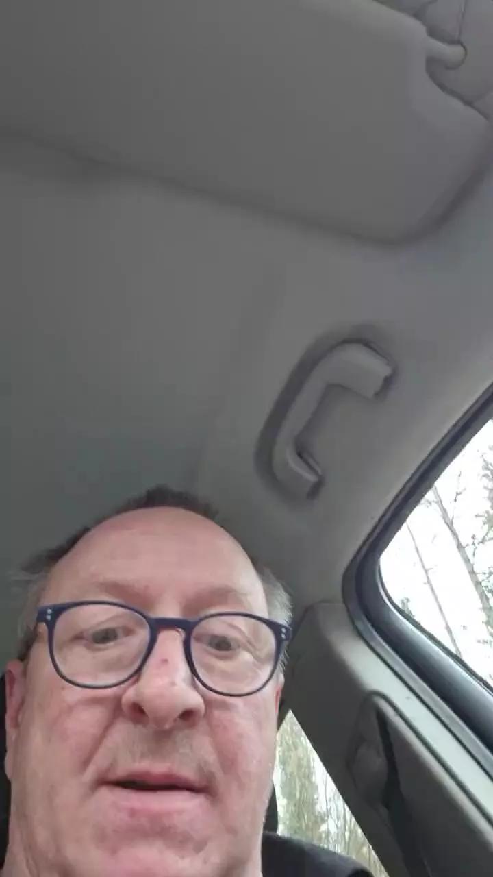 berlin111000 on Cam4 