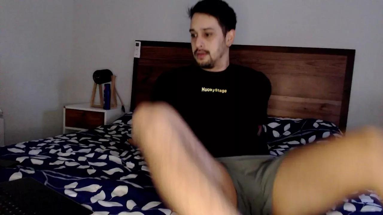 bigale24 on Cam4 