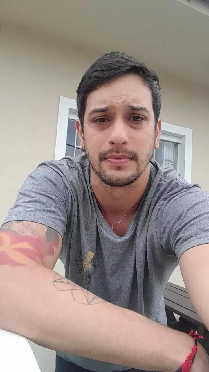 bigale24 on Cam4 