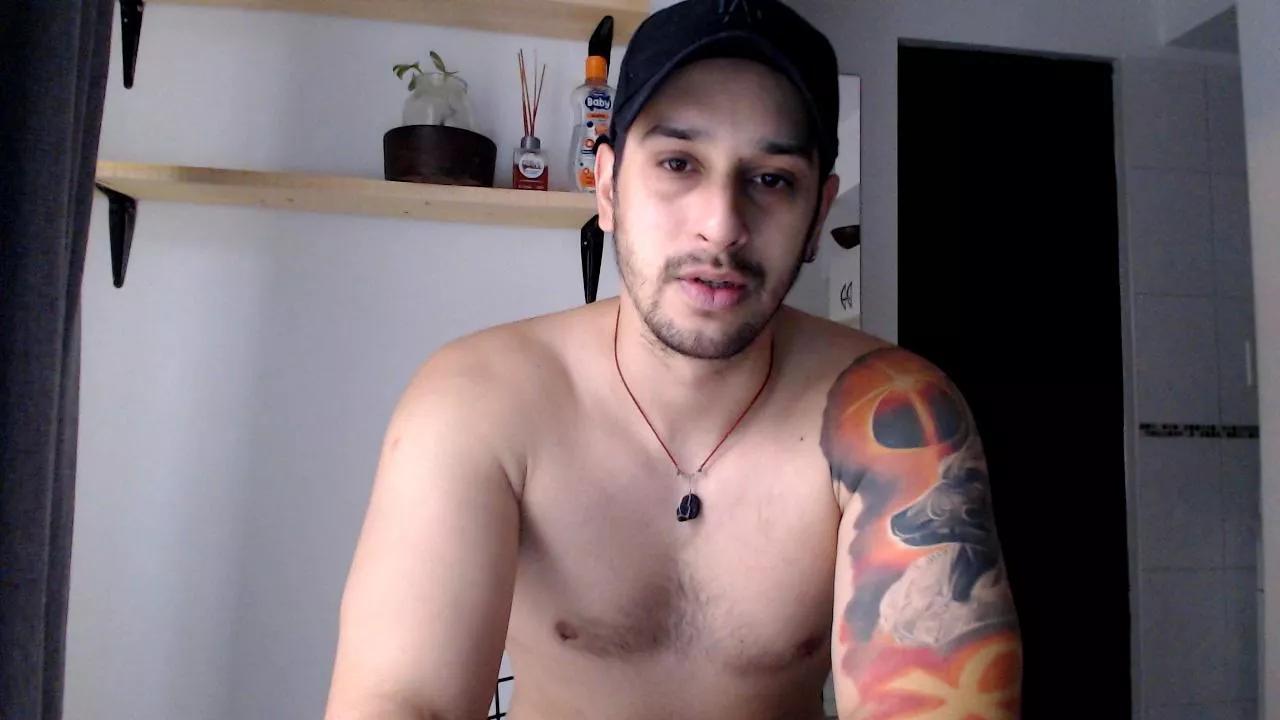 bigale24 on Cam4 