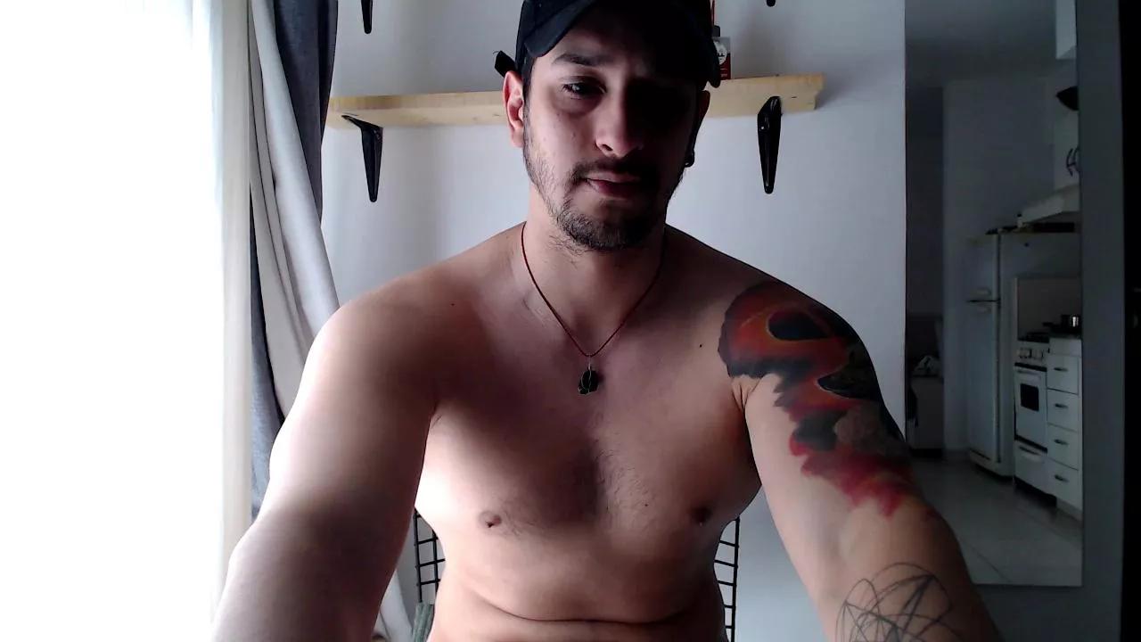 bigale24 on Cam4 