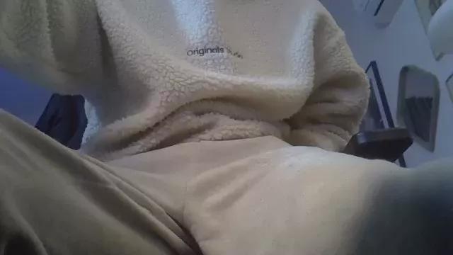 bigone46_xxx on Cam4 