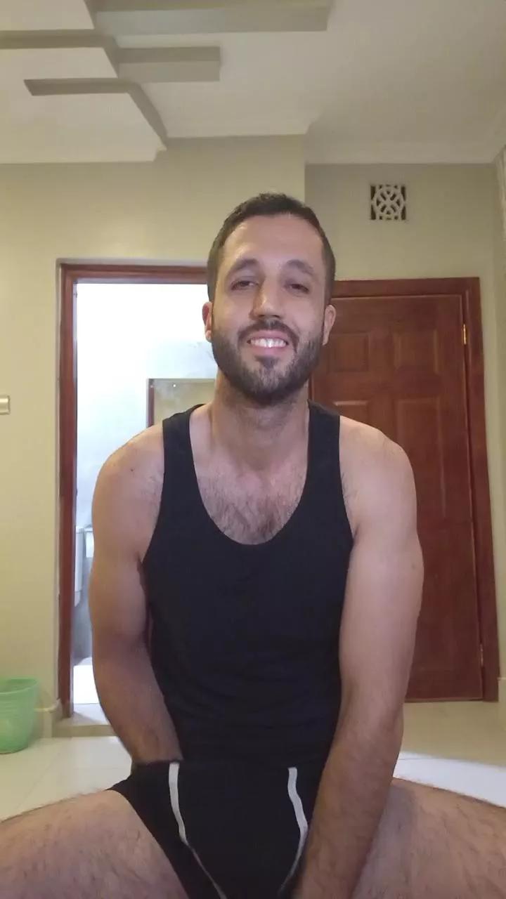Bisius92 on Cam4 