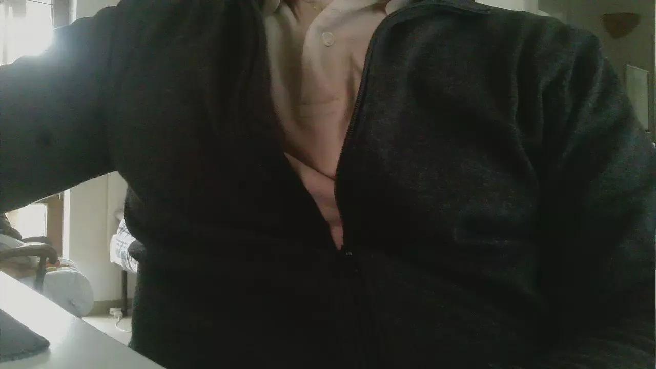 blizzy100 on Cam4 