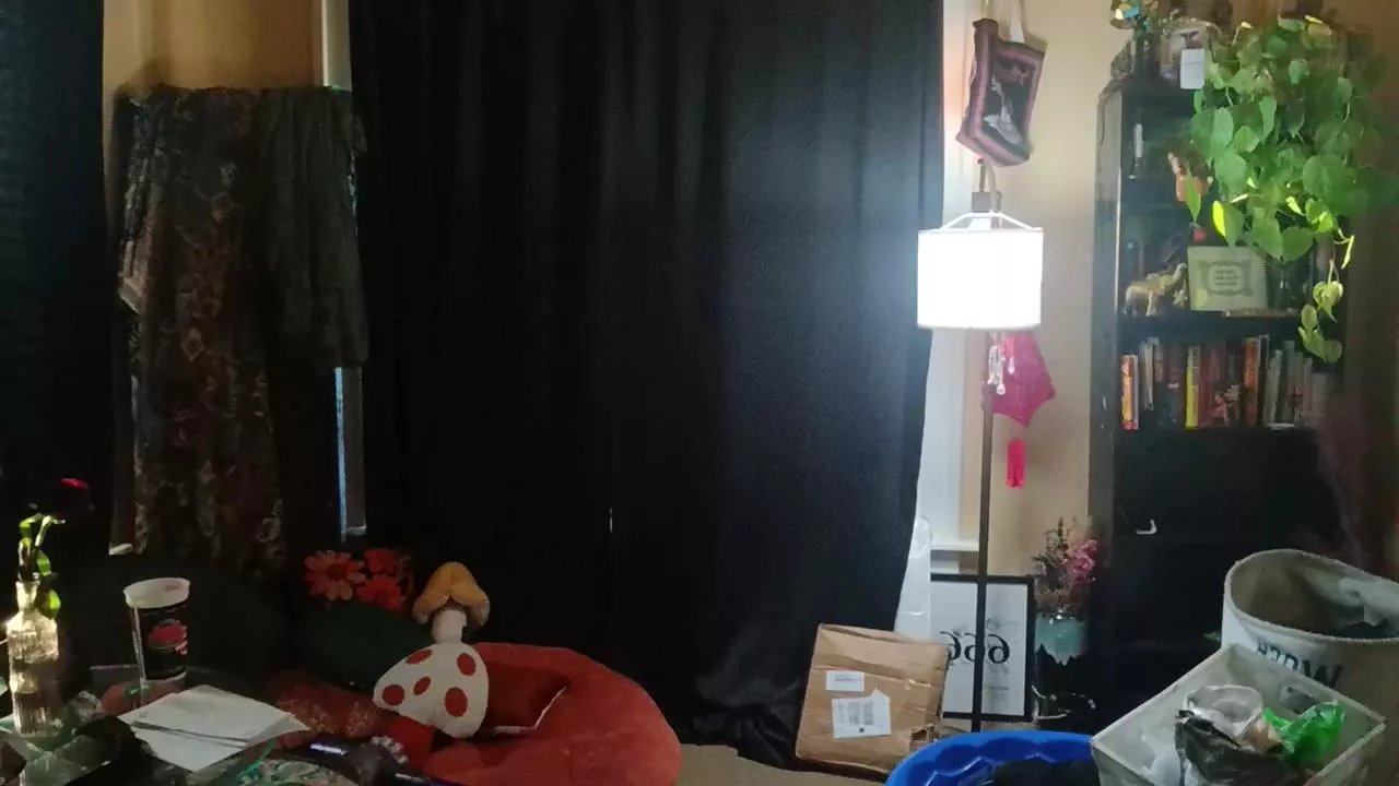 Offline brucejuce666 on Cam4