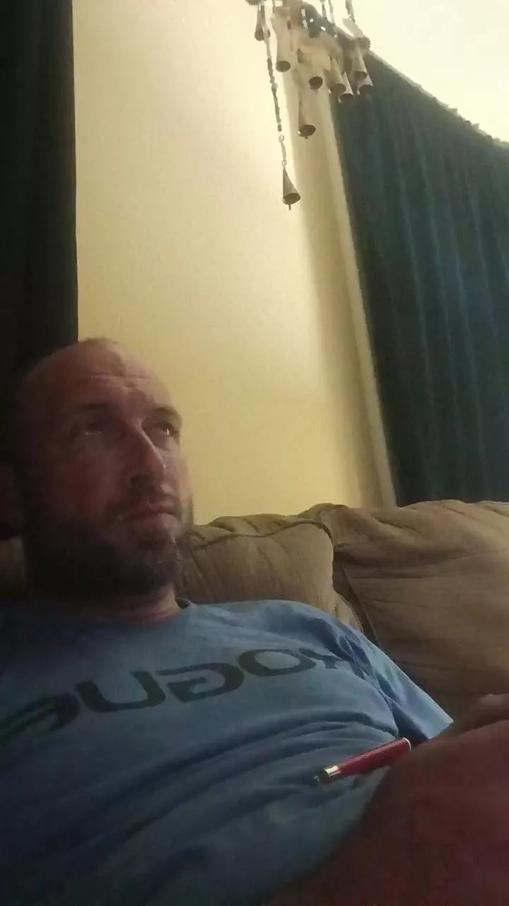 Offline brucejuce666 on Cam4