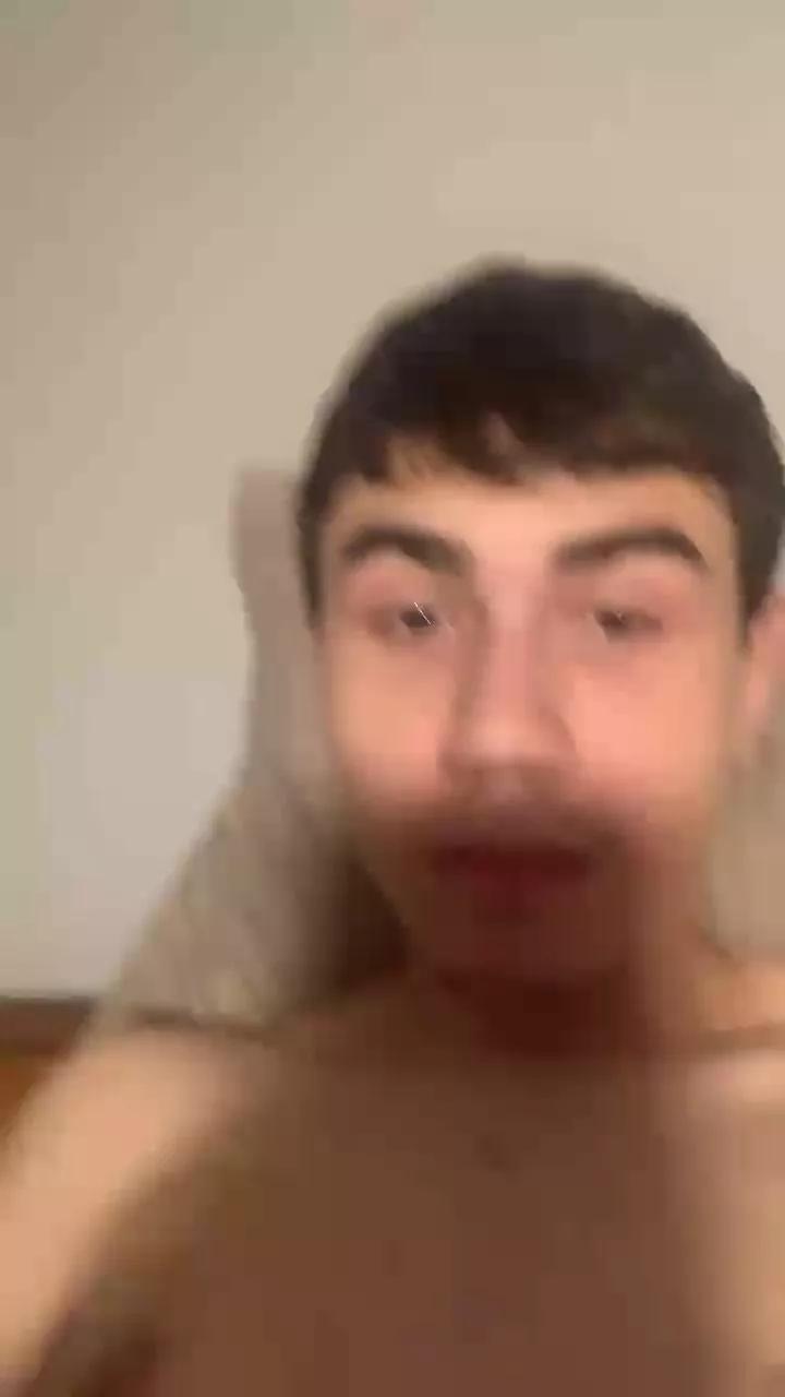 Carioca_Novinho on Cam4 