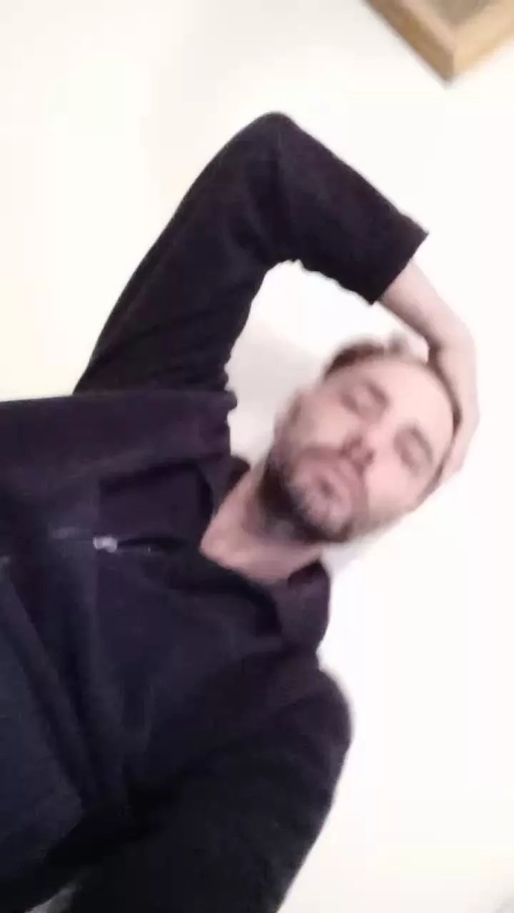 Offline carletidd on Cam4