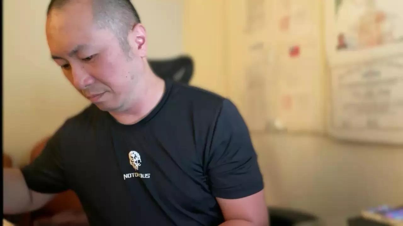 Chih555 on Cam4 
