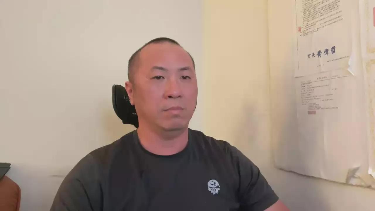 Chih555 on Cam4 
