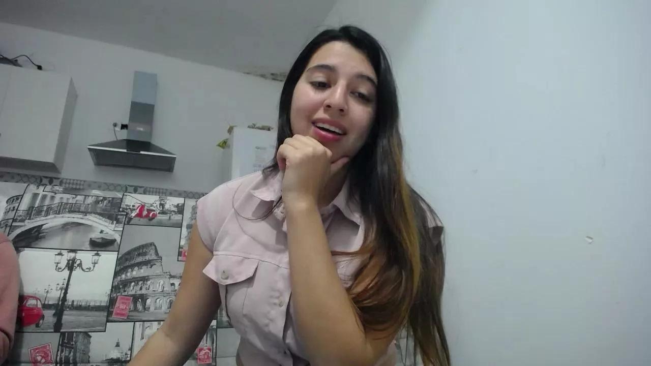 Costantin_Elena on Cam4 
