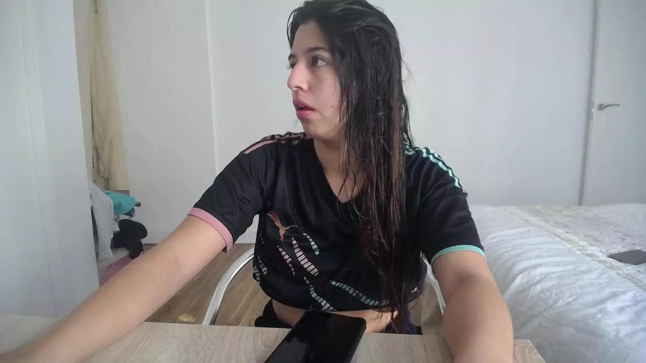 Costantin_Elena on Cam4 