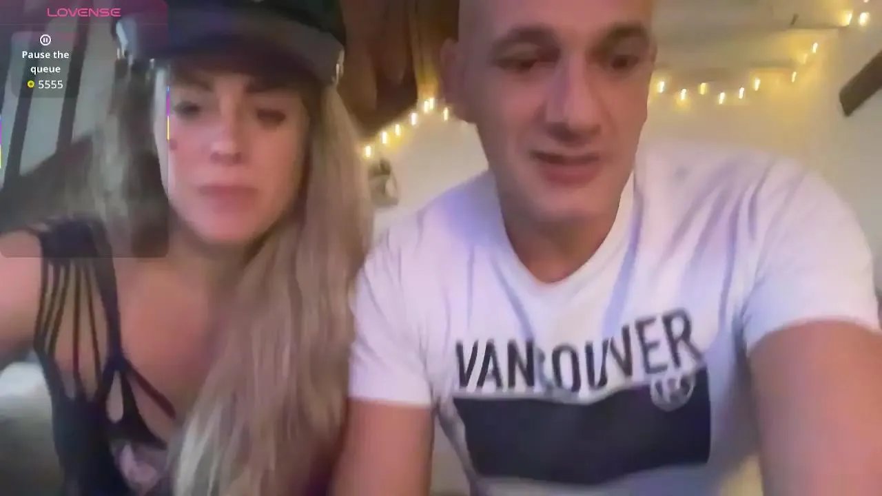 Offline Ctrl_Nous on Cam4