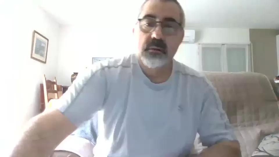 cybear on Cam4 