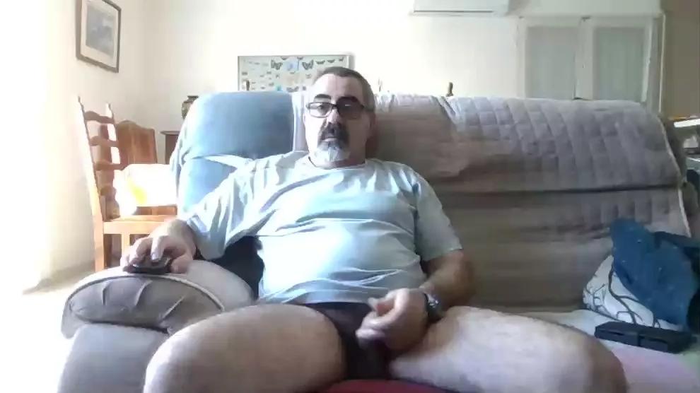cybear on Cam4 