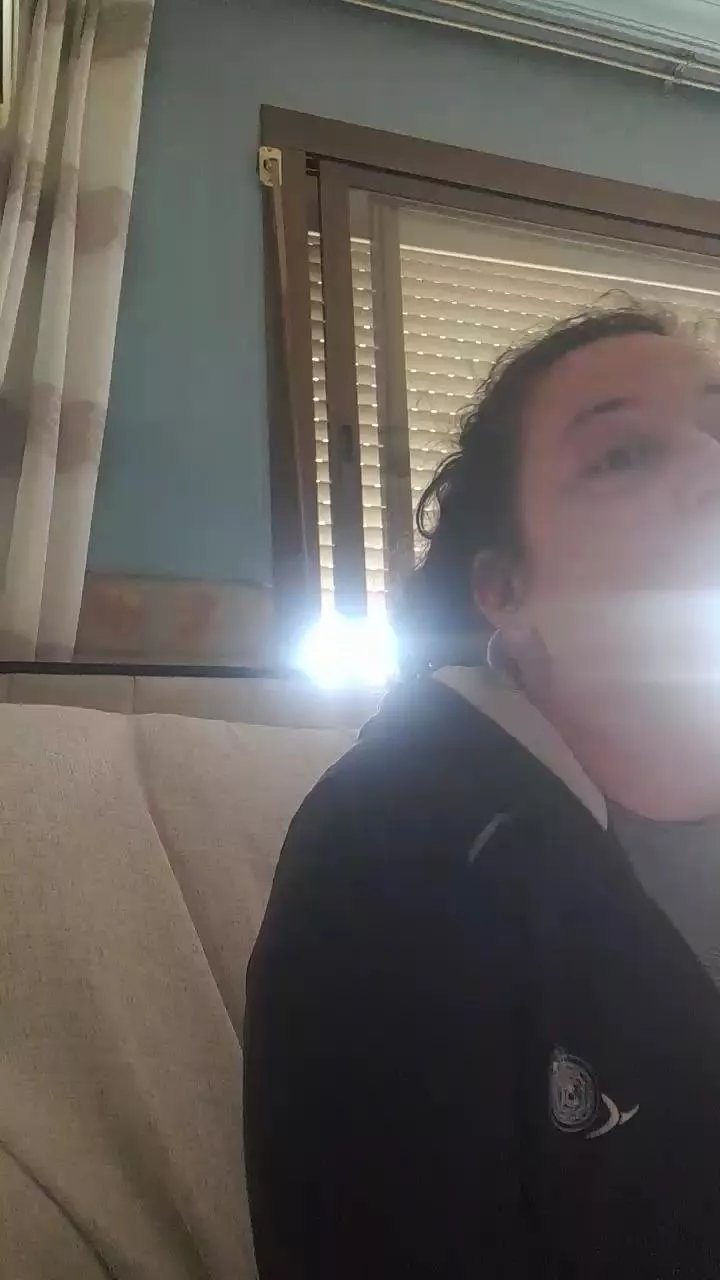 Offline Dama43p on Cam4