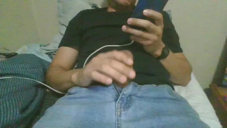 Offline Dantevigo6 on Cam4