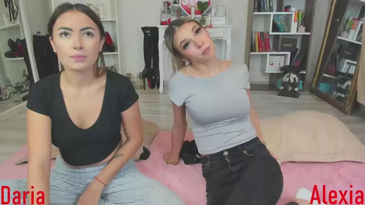 DariaxAlexa on Cam4 