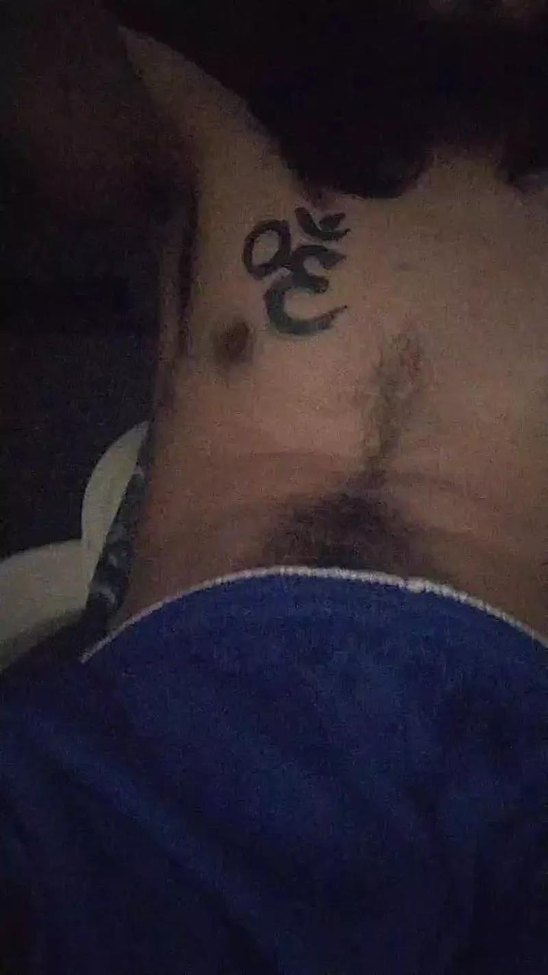 Darkpsychohairy on Cam4 