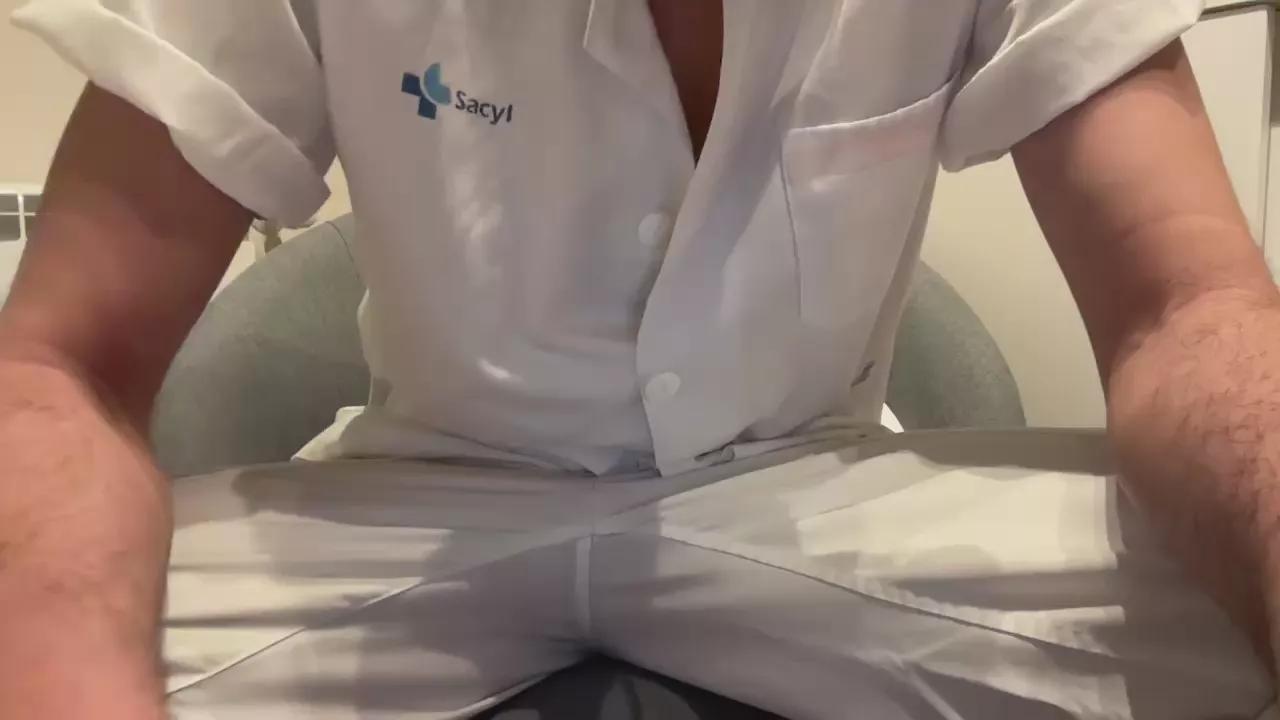 DoctorXL21cm on Cam4 