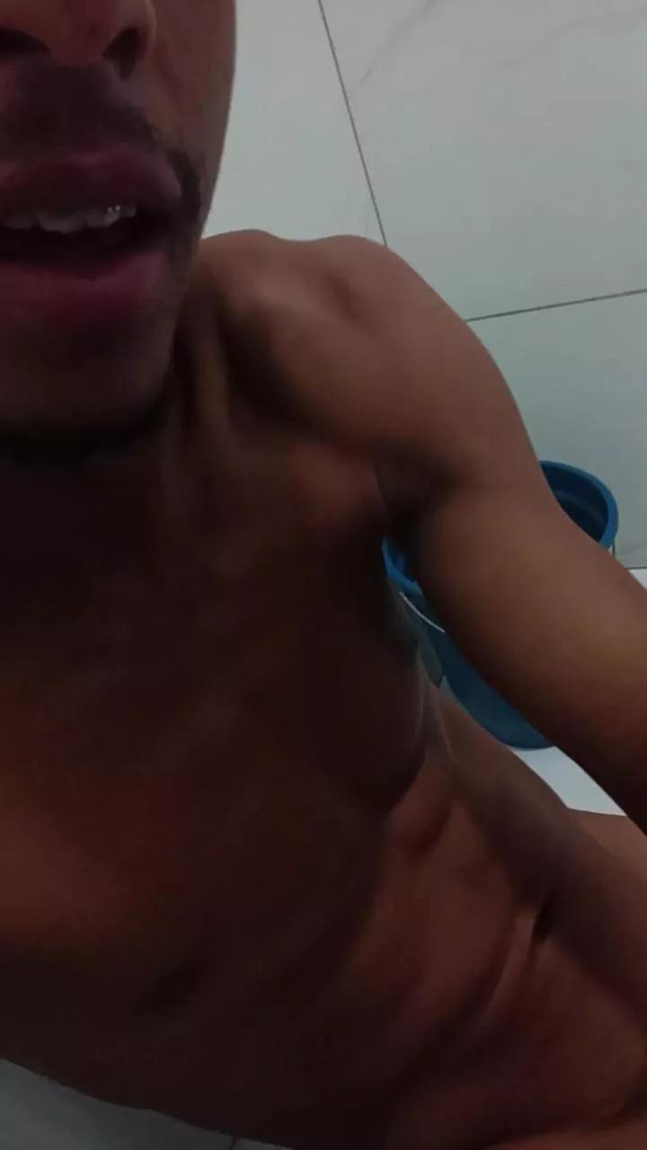 Dotado2599 on Cam4 